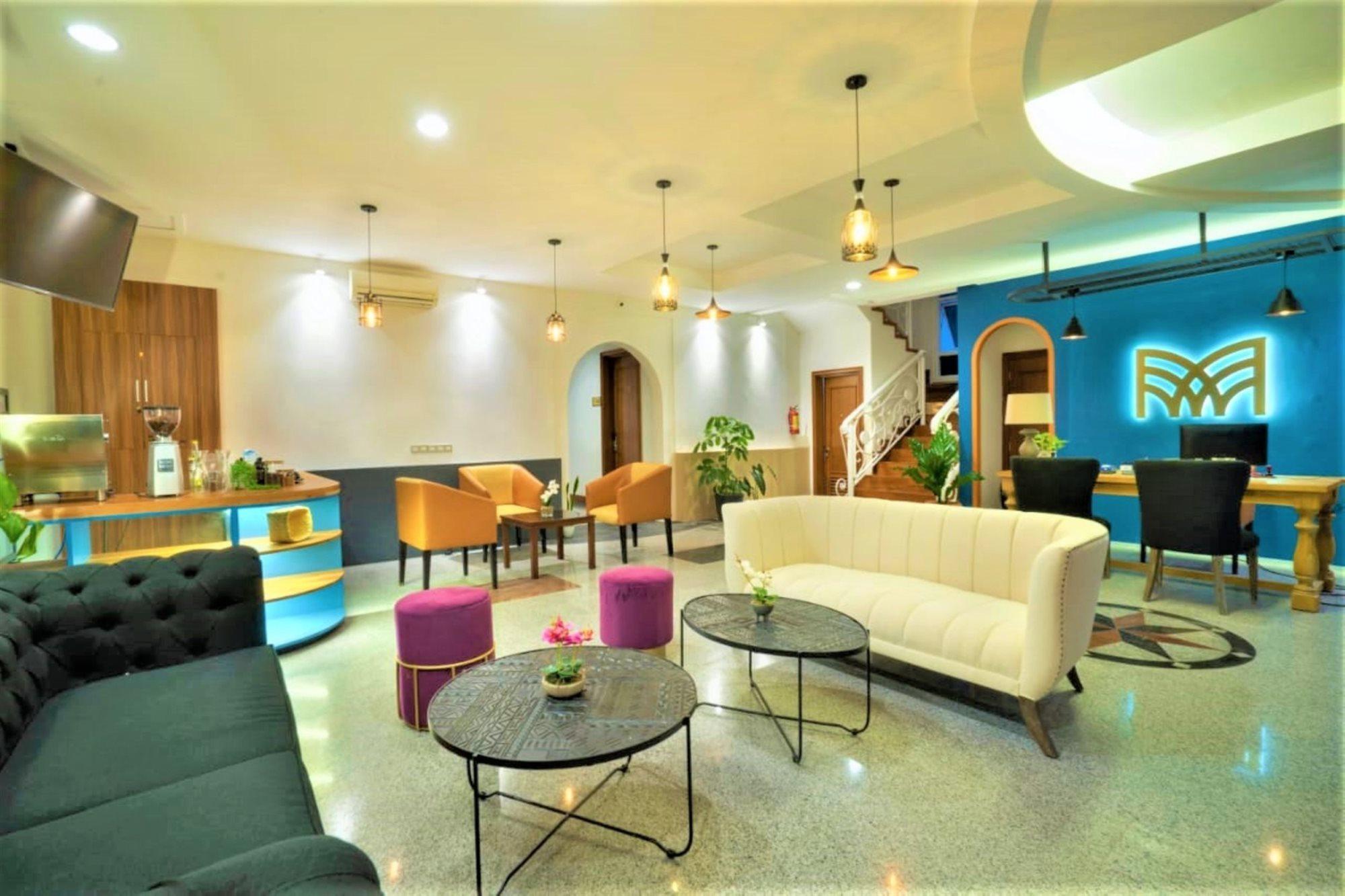 Madina Inn Yogyakarta Kültér fotó