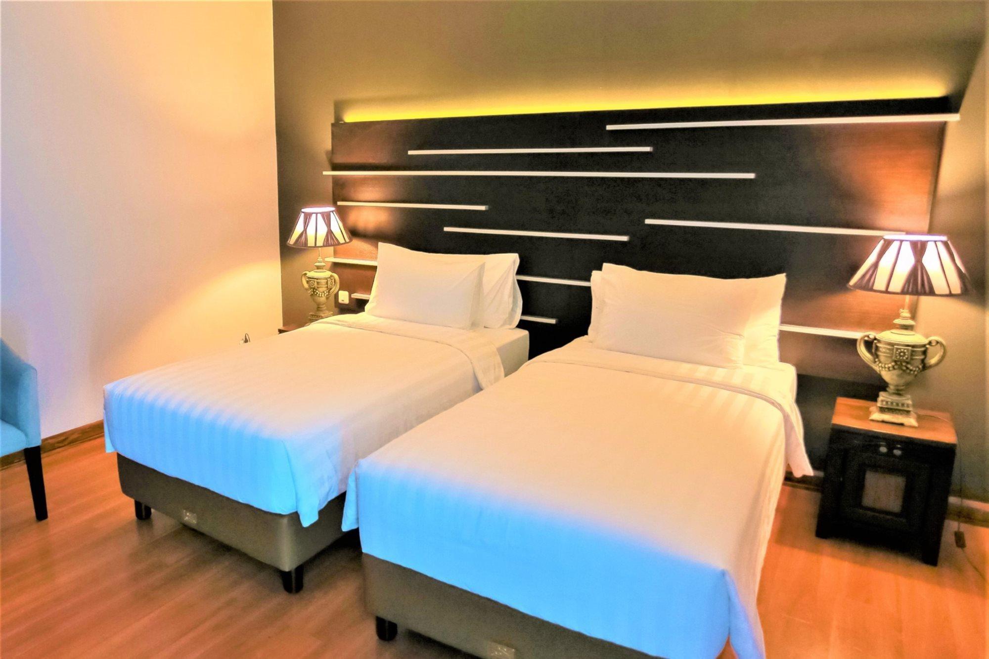 Madina Inn Yogyakarta Kültér fotó