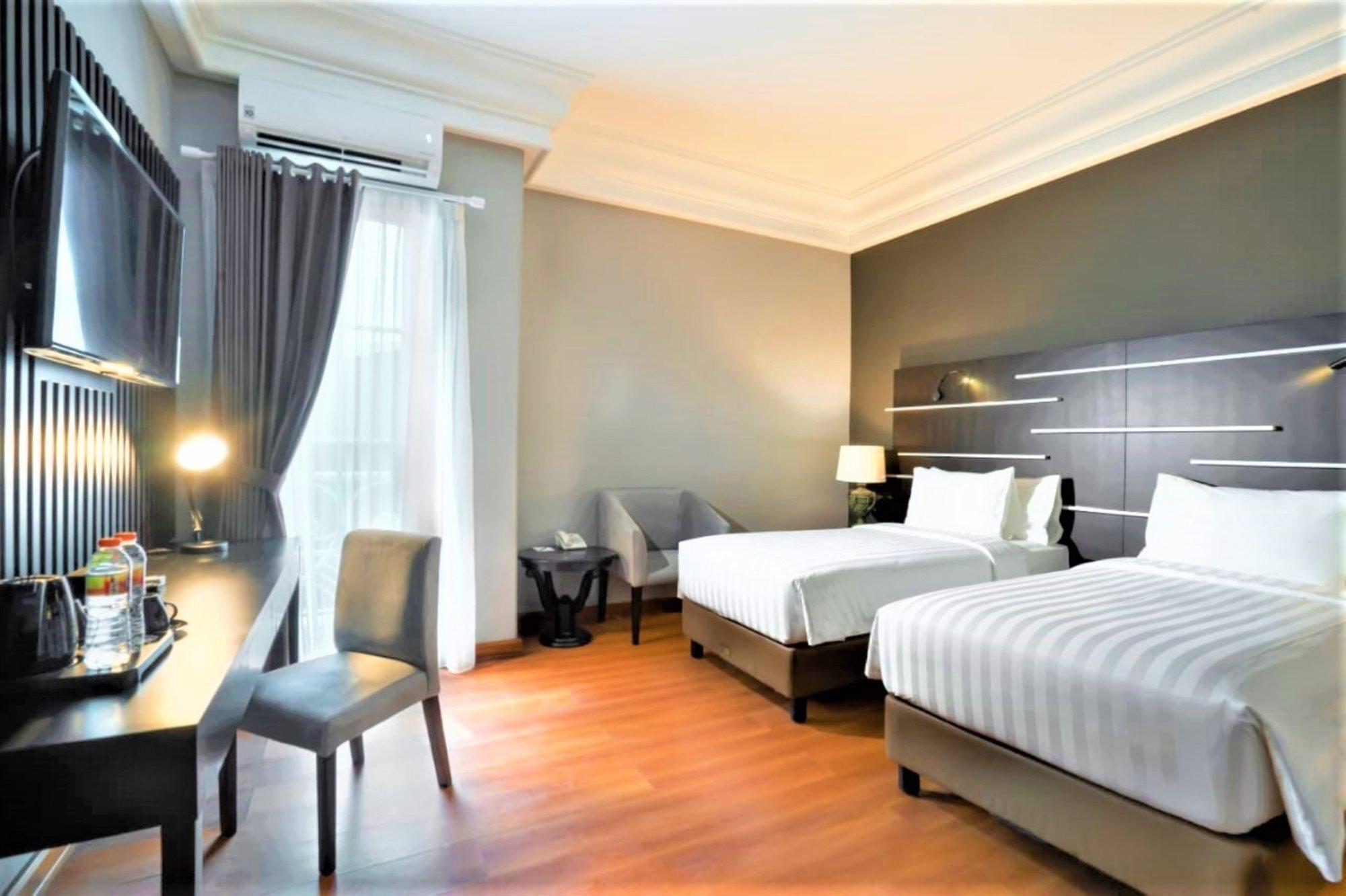Madina Inn Yogyakarta Kültér fotó