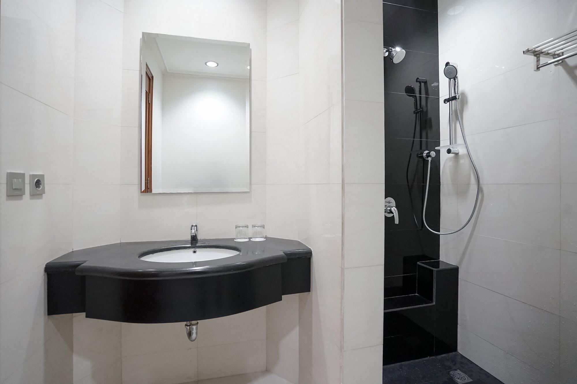 Madina Inn Yogyakarta Kültér fotó