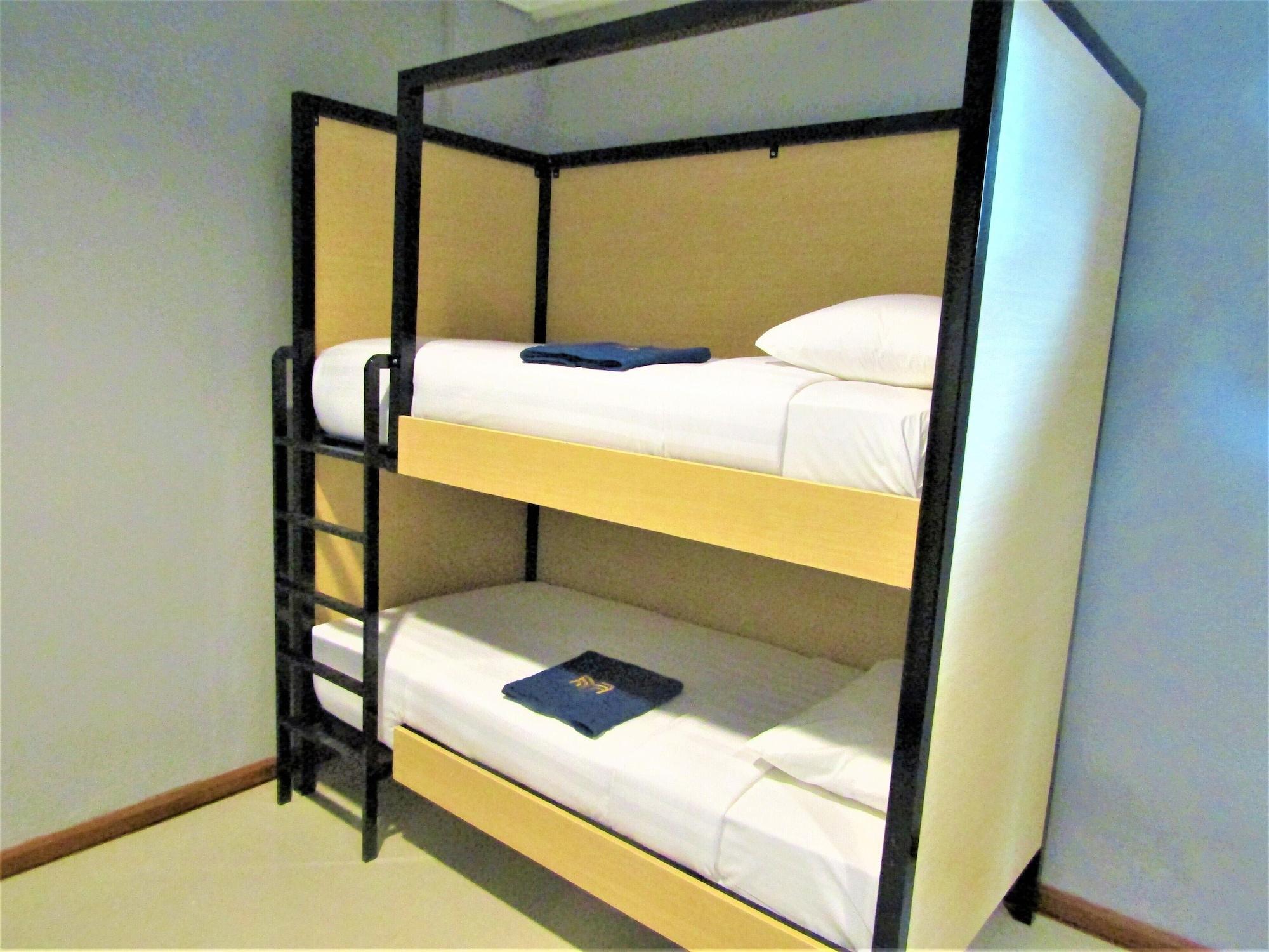 Madina Inn Yogyakarta Kültér fotó